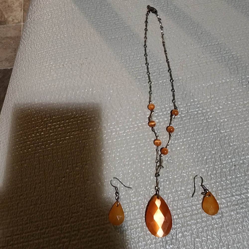 Elegant Orange Teardrop Jewelry Set
